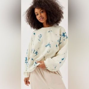 Urban Renewal Remade Extreme Bleach Wash Crew Neck Sweatshirt